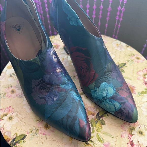 John Fluevog Shoes - John Fluevog Blue and Red Heels Elegant Design